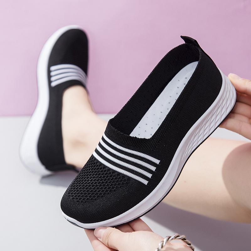 2021 Zapatos de punto elásticos de malla transpirable para mujer